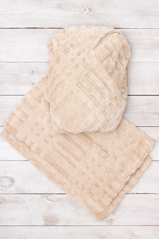 Простирадло на резинці + 2 наволочки